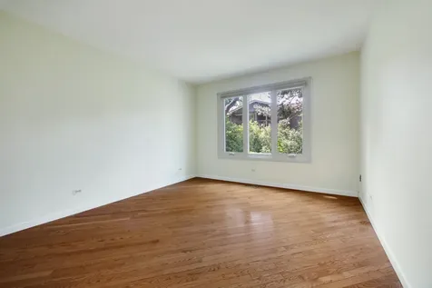 1153 South Linneman Road Mount Prospect IL 60056