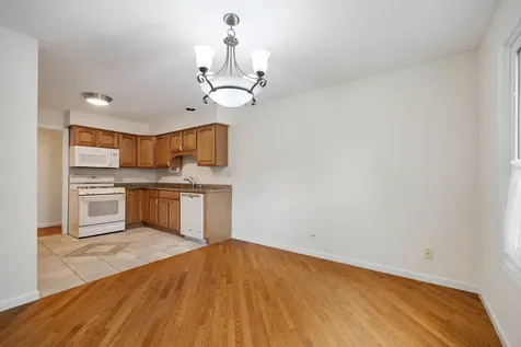 1153 South Linneman Road Mount Prospect IL 60056