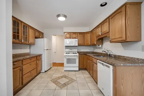 1153 South Linneman Road Mount Prospect IL 60056