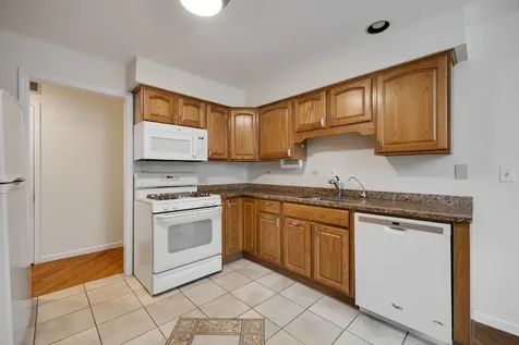 1153 South Linneman Road Mount Prospect IL 60056