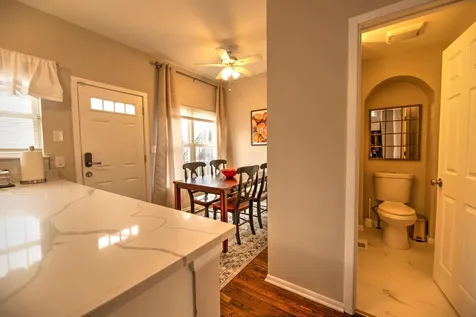 2718 West Washington Boulevard Chicago IL 60612