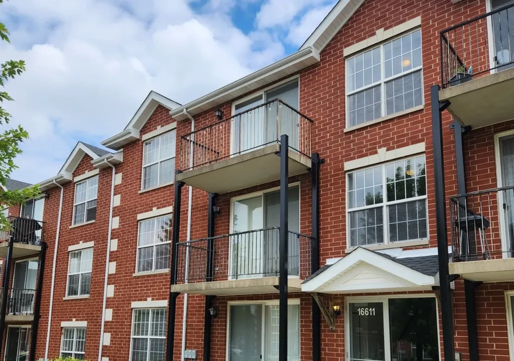 16611 Liberty Circle Orland Park IL 60467