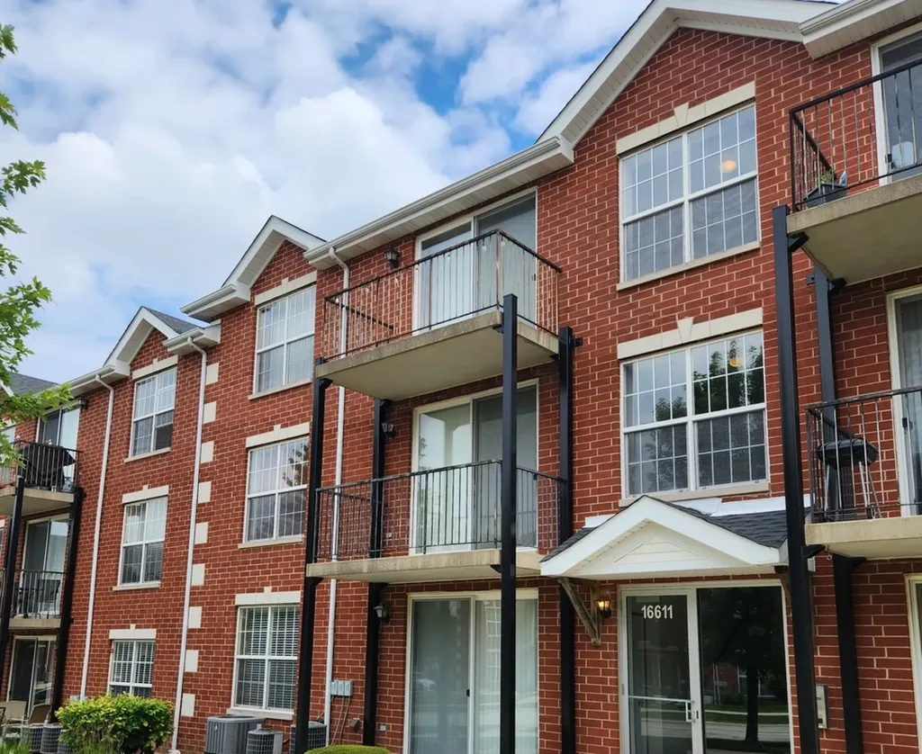 16611 Liberty Circle Orland Park IL 60467