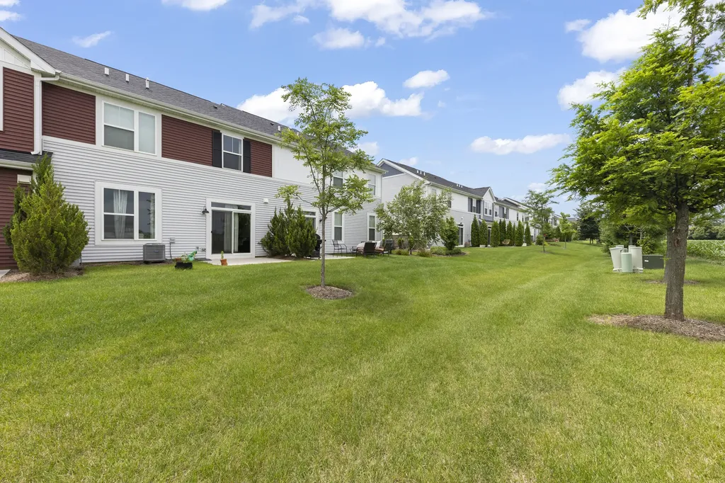 4200 Calder Lane Aurora IL 60504