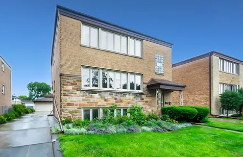 8909 North Wisner Street Niles IL 60714