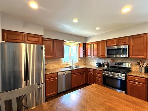 550 South Walnut Street Mundelein IL 60060