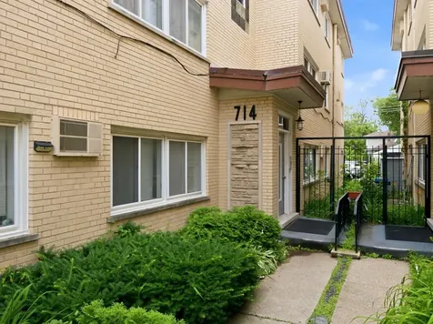 714 North Austin Boulevard Oak Park IL 60302