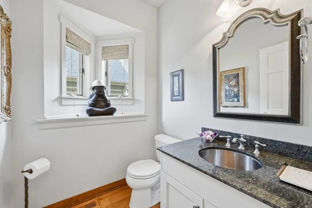 4361 Central Avenue Western Springs IL 60558