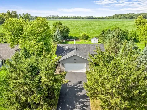 207 Tamarack Hollow Street Poplar Grove IL 61065
