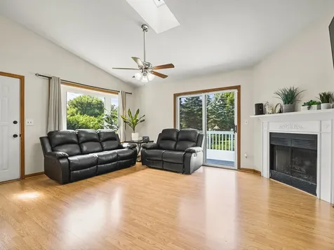 207 Tamarack Hollow Street Poplar Grove IL 61065