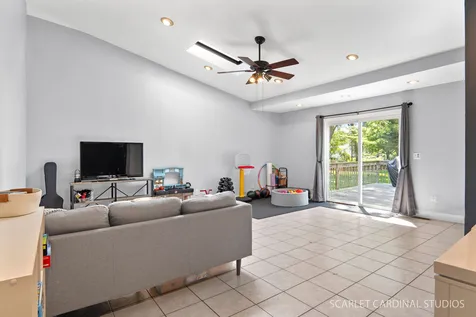 61 Ingleshire Road Montgomery IL 60538