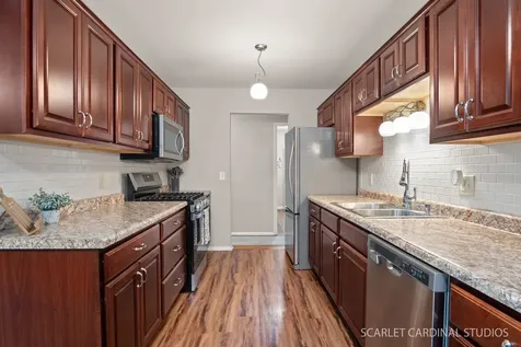 61 Ingleshire Road Montgomery IL 60538