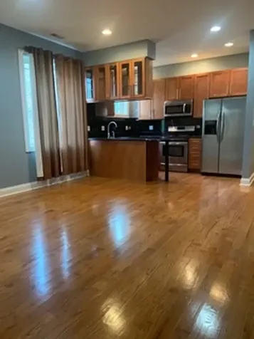 5836 South Prairie Avenue Chicago IL 60637