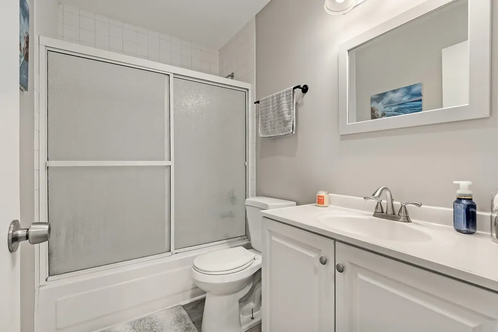 272 Park Ridge Lane Aurora IL 60504