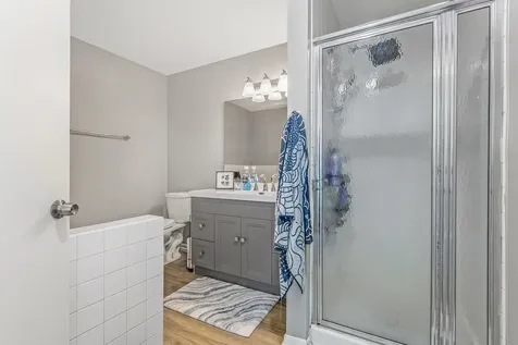 272 Park Ridge Lane Aurora IL 60504