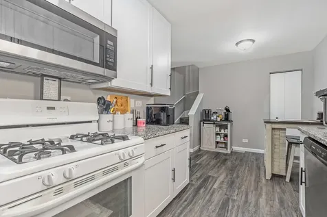 272 Park Ridge Lane Aurora IL 60504
