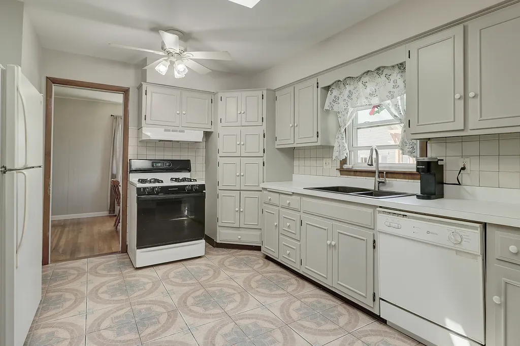 23531 West Winston Avenue Plainfield IL 60586