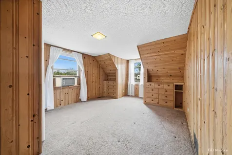 18524 Gladville Avenue Homewood IL 60430