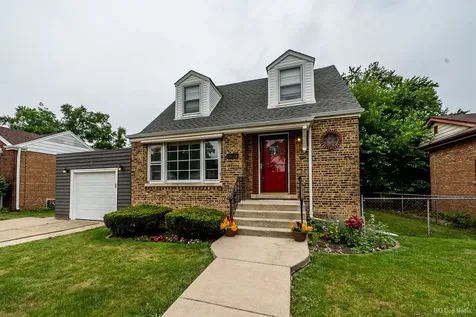 18524 Gladville Avenue Homewood IL 60430