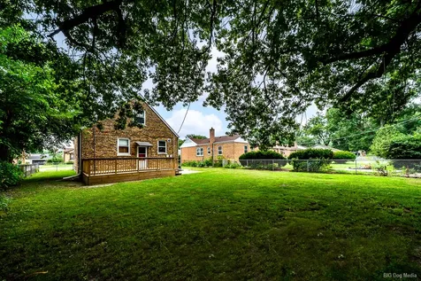 18524 Gladville Avenue Homewood IL 60430