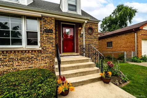 18524 Gladville Avenue Homewood IL 60430