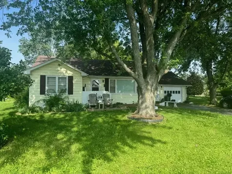 3707 North Fairview Avenue Johnsburg IL 60051