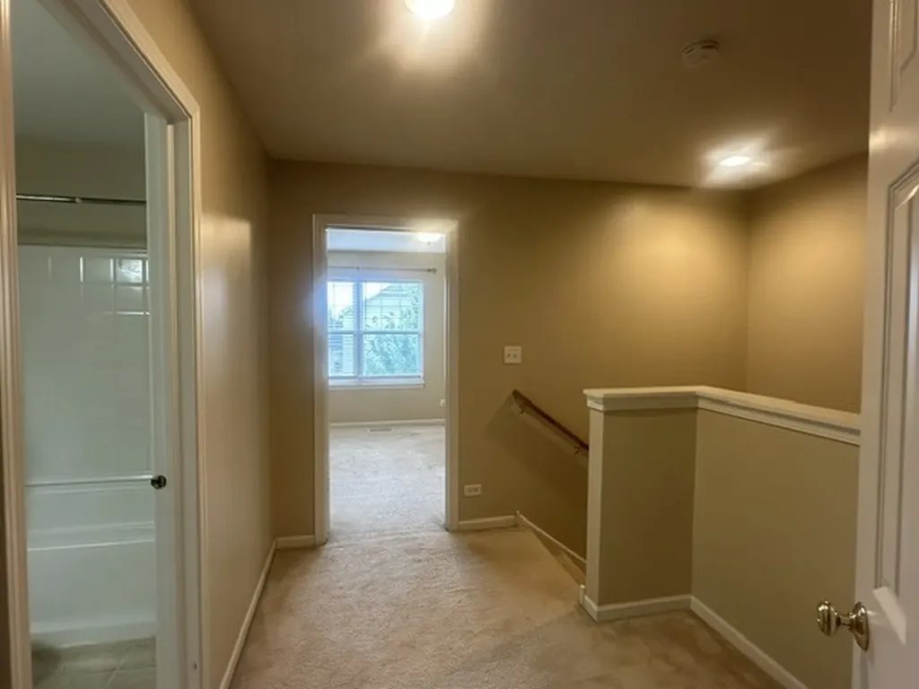 3376 Bradbury Circle Aurora IL 60504