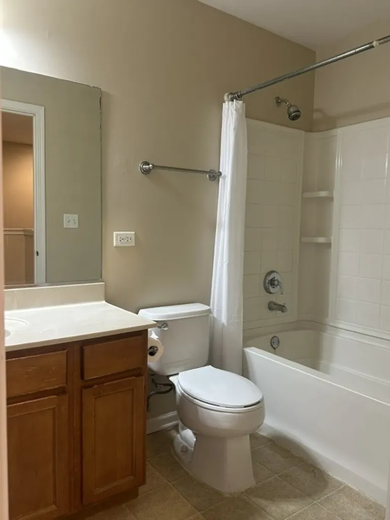 3376 Bradbury Circle Aurora IL 60504