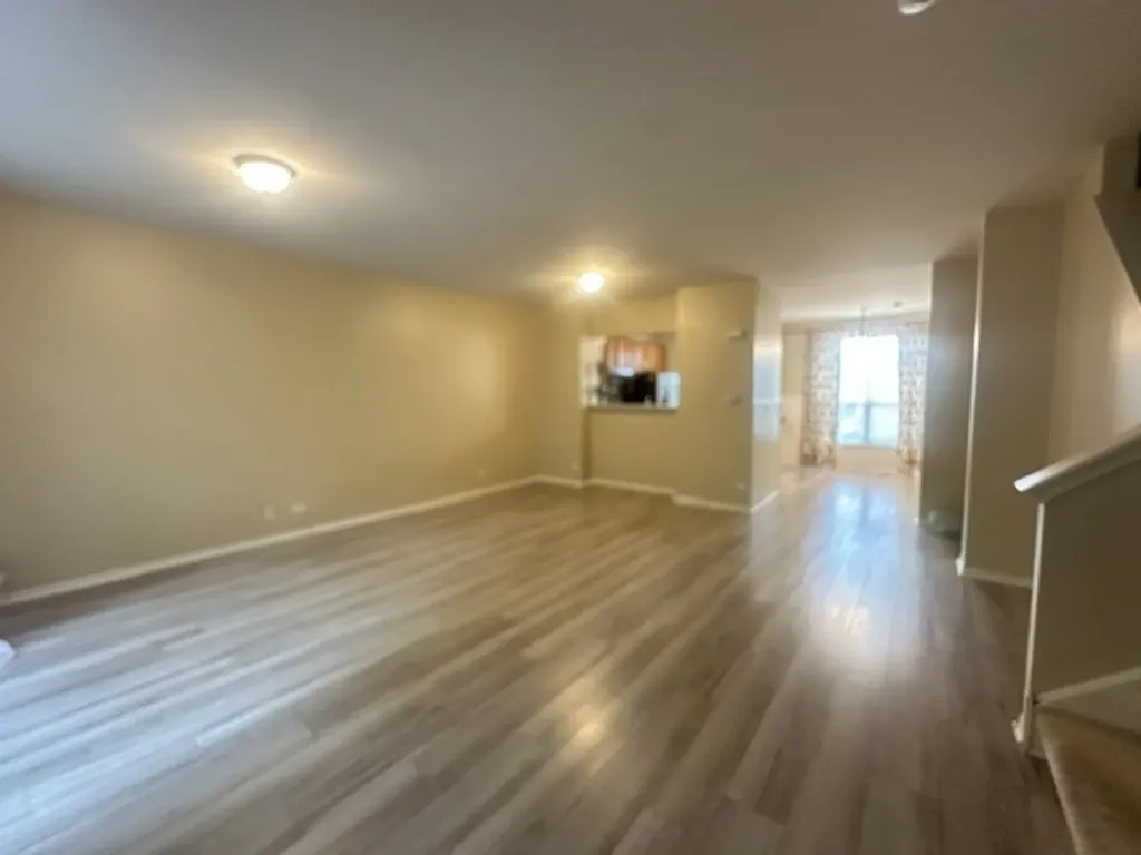3376 Bradbury Circle Aurora IL 60504