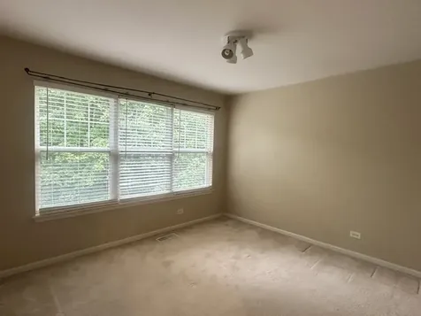 3376 Bradbury Circle Aurora IL 60504