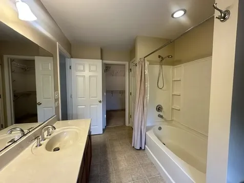 3376 Bradbury Circle Aurora IL 60504
