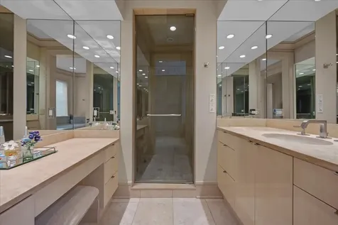 2 Bridlewood Road Northbrook IL 60062
