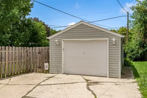 1016 Luther Avenue Rockford IL 61107