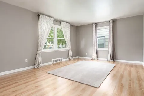 1016 Luther Avenue Rockford IL 61107
