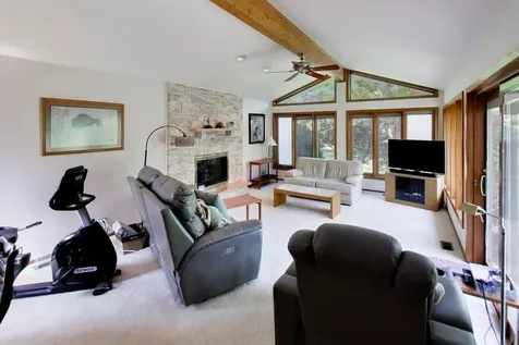 103 Cottonwood Road Northbrook IL 60062