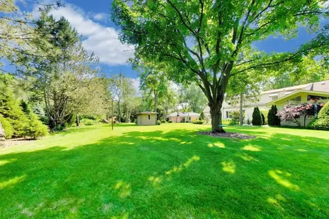103 Cottonwood Road Northbrook IL 60062