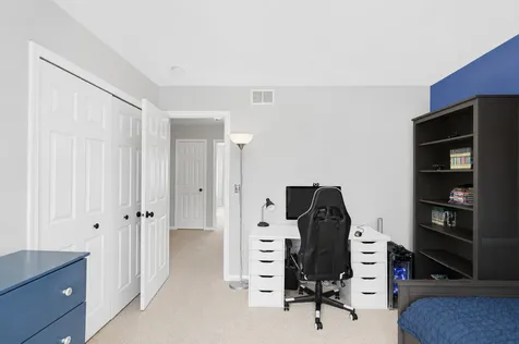 1311 Bison Lane Hoffman Estates IL 60192