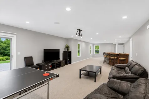 1311 Bison Lane Hoffman Estates IL 60192