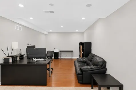 1311 Bison Lane Hoffman Estates IL 60192