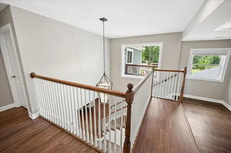 586 Earl Drive Northfield IL 60093