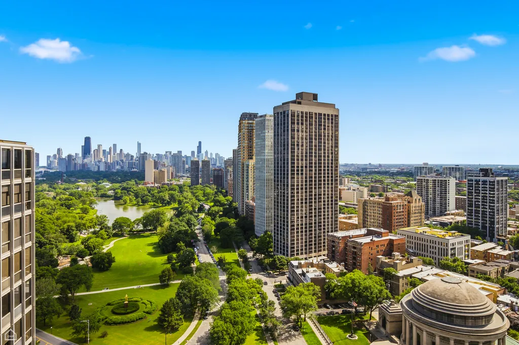 340 West Diversey Parkway Chicago IL 60657