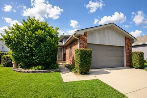 2212 Susanna Way Crest Hill IL 60403