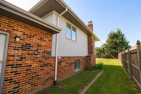 2212 Susanna Way Crest Hill IL 60403