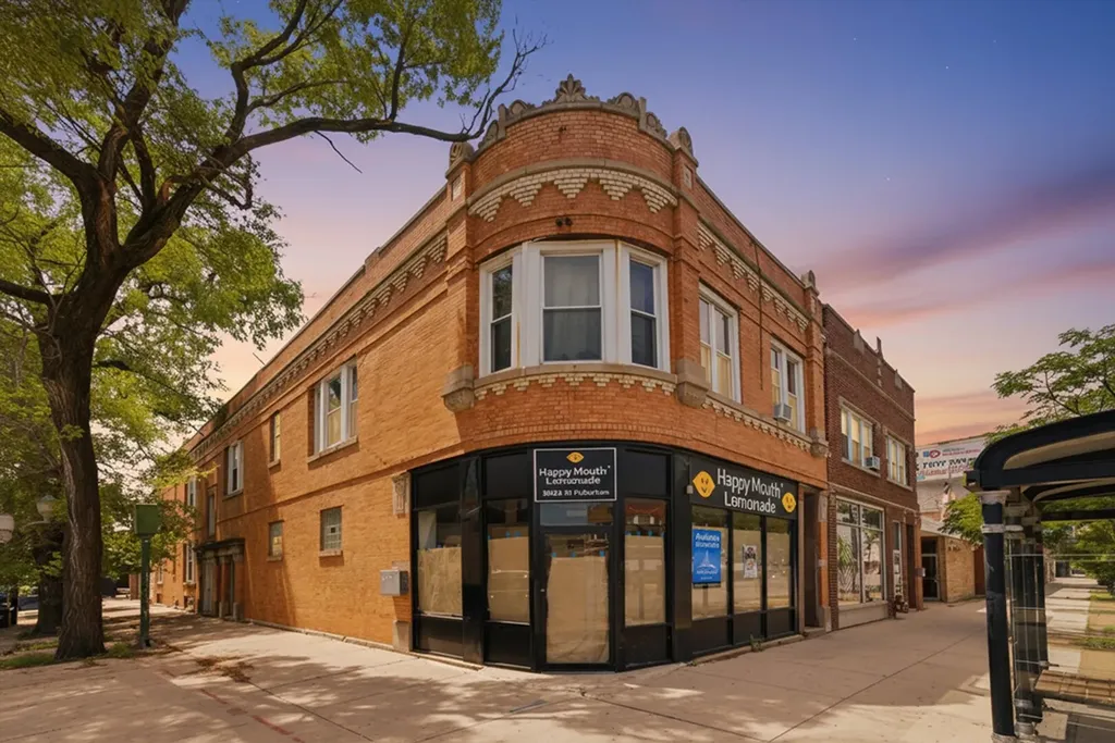 3901 West Fullerton Avenue Chicago IL 60647