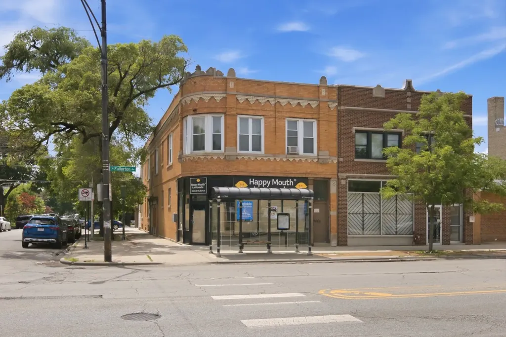 3901 West Fullerton Avenue Chicago IL 60647