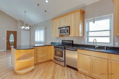 2540 Hessing Street River Grove IL 60171