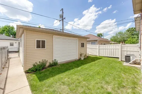 2540 Hessing Street River Grove IL 60171