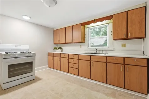 710 West Jefferson Street Bloomington IL 61701