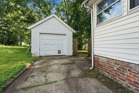 710 West Jefferson Street Bloomington IL 61701