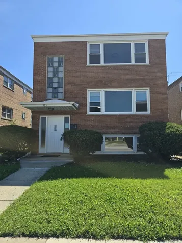 525 25TH Avenue Bellwood IL 60104